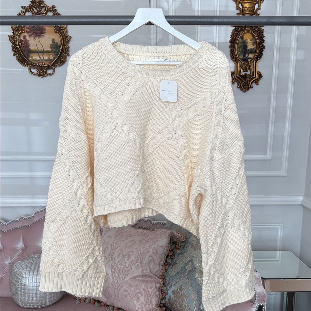 NWT ALTAR’D state woman Dori boxy Sweater size Large Cream Cable Knit Sweater
